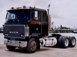 Mack MH 1982 года